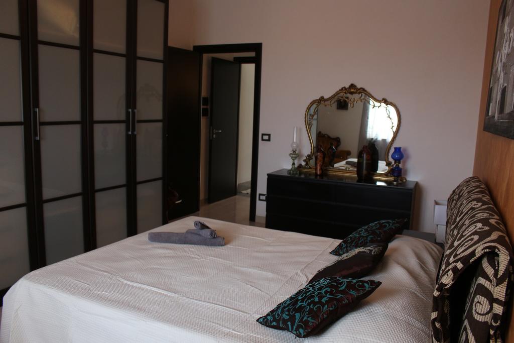 Villa Meriem Noto Bilik gambar